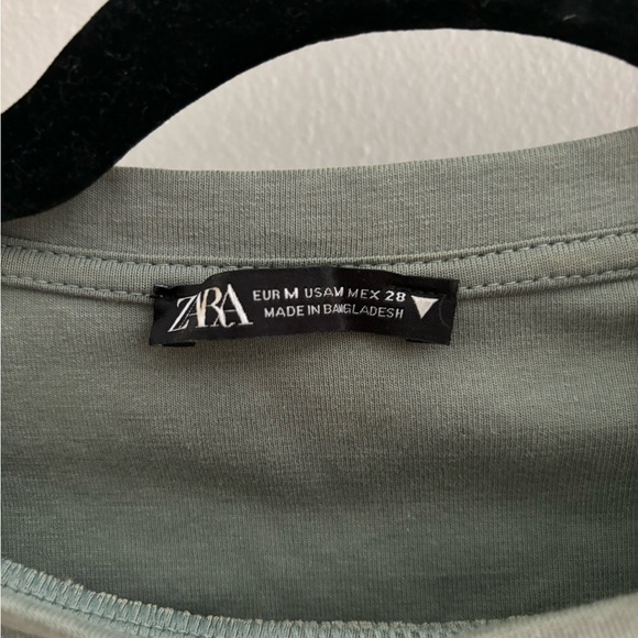 Zara Cropped Tank - Picture 3 of 3